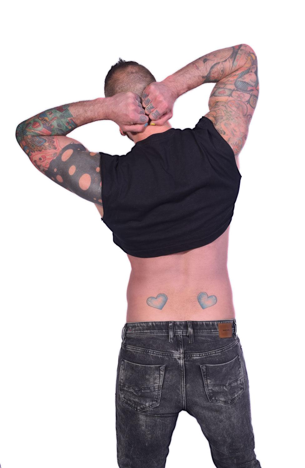 T-Shirt | Famous. | Crop Top